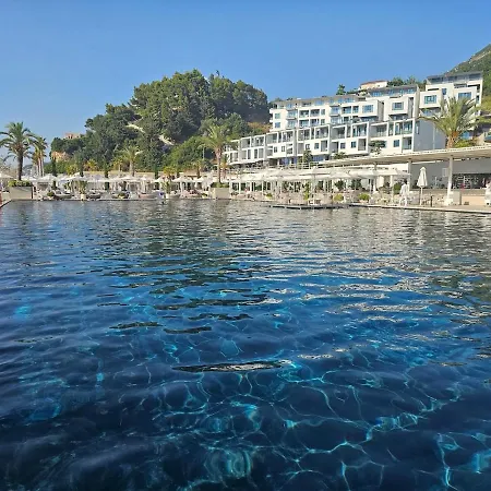 Splendid Sea View, Great Location! Apartamento Vlorë