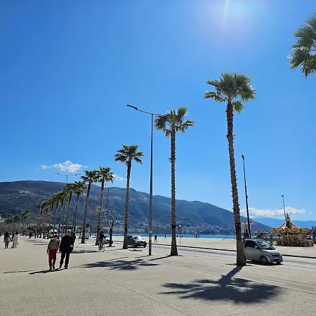 Splendid Sea View, Great Location! Apartamento